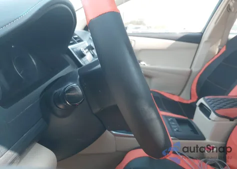 2015 Toyota Camry Hybrid Xle из США, поврежденный, VIN 4T1BD1FK0FU158282